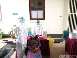 Pegawai dan Hakim Terpapar COVID-19, PN Surabaya Tunda Sidang 14 Hari