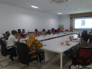 Warga Terdampak KCIC: Hilang Pencaharian, Sawah 10 Hektare Tak Bisa Dipanen