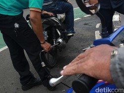 12 Juta Motor dan 4 Juta Mobil Bakal Ikut Uji Emisi di Jakarta