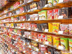 Surga Mie Instan di Jakarta dan Bubur Ayam Gerobakan Paling Hits