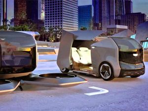 Cadillac Bikin Mobil Masa Depan Canggih, tapi Kok Seperti Pemanggang Roti? Cadillac Bikin Mobil Masa Depan Canggih, tapi Kok Seperti Pemanggang Roti?