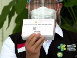 Momen Menkes hingga Ketua IDI Divaksin di Istana Negara