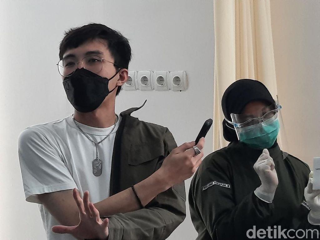 Mahasiswa Di-smackdown, dr Tirta Meradang: Sangat Berbahaya!