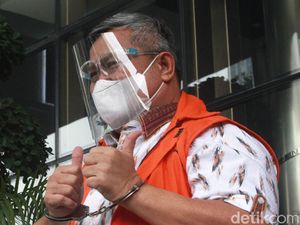 Mantan Bupati Labura Disidang Lagi, Kini Didakwa Korupsi PBB Rp 2,1 M Mantan Bupati Labura Disidang Lagi, Kini Didakwa Korupsi PBB Rp 2,1 M
