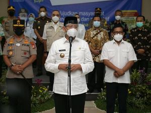 Gubernur Klarifikasi Kisruh Vaksin Ulang DPRD Banten Gegara Belum Difoto Gubernur Klarifikasi Kisruh Vaksin Ulang DPRD Banten Gegara Belum Difoto