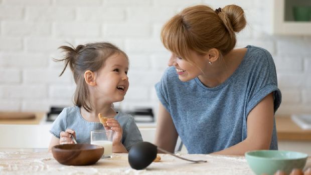 Ilustrasi anak makan