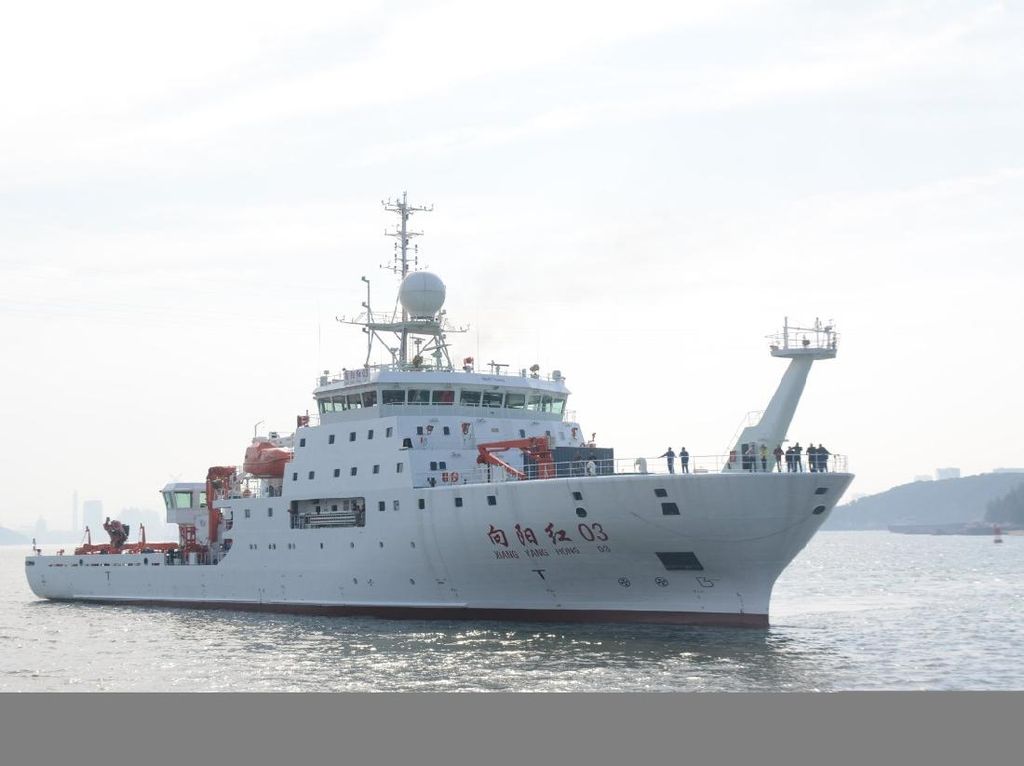 Bakamla Bayangi Kapal Survei China yang Matikan AIS di Selat Sunda