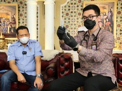 Ketua MPR Usai Divaksin: Tidak Sakit, Hanya Pegal Sedikit