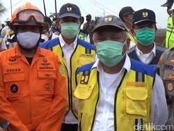 Menteri Basuki Sebut 224 Rumah di Cimanggung Sumedang Zona Merah Longsor