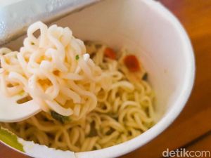 Cicip Mie Instan Korea hingga Thailand dari KKV, Begini Cita Rasanya