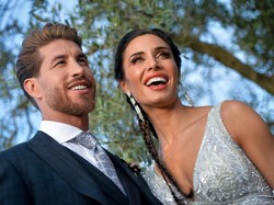 Demi Istri, Sergio Ramos Rela ke Manchester United?