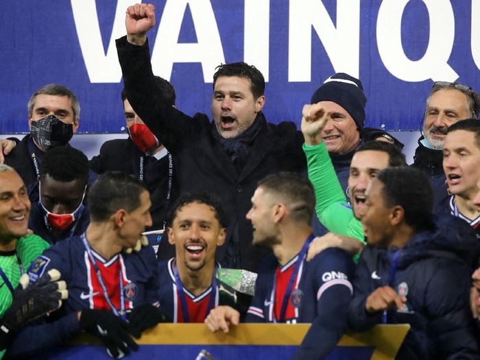 Paris Saint-Germain berhasil menjadi juara Trophee des Champions usai mengalahkan Marseille 2-1 di Stade Bollaert-Delelis, Kamis (14/1/2021) dini hari WIB.