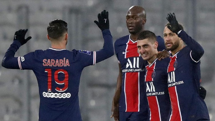 Paris Saint-Germain berhasil menjadi juara Trophee des Champions usai mengalahkan Marseille 2-1 di Stade Bollaert-Delelis, Kamis (14/1/2021) dini hari WIB.