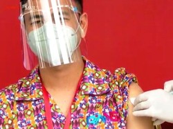 Sejumlah Potensi Masalah Setelah Vaksinasi COVID-19 Dimulai di Indonesia