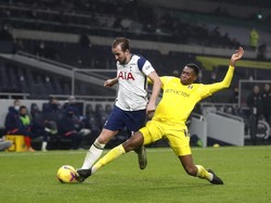 Tottenham Kurang Menggigit, Malah Tergigit Fulham