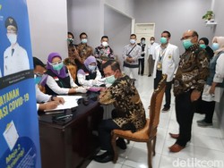 Gagal Divaksinasi, Walkot Serang Ngaku Habis Makan Durian