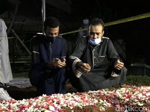 Putra Tak Ada Firasat Syekh Ali Jaber Berpulang untuk Selamanya Putra Tak Ada Firasat Syekh Ali Jaber Berpulang untuk Selamanya