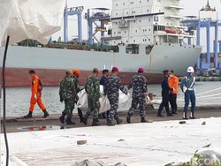 Hari Ke-7 Evakuasi SJ182, Basarnas Kembali Terima 13 Kantong Bagian Tubuh