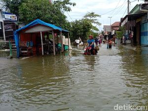 Dua Pekan Banjir Tak Kunjung Surut, DPRD Lamongan Panggil Lima Camat