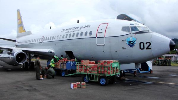 Foto: Bantuan Logistik untuk Korban Gempa Sulbar