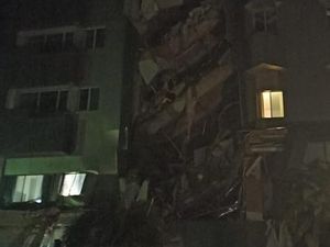 Hotel Maleo Mamuju Rusak Berat Akibat Gempa M 6,2 di Majene