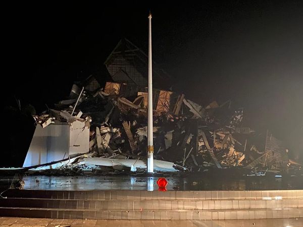 Penampakan Kantor Gubernur Sulbar-Hotel Maleo Rusak Akibat Gempa Majene
