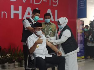 Penyuntikan Vaksin Corona di Aceh Dimulai, Gubernur Disuntik Pertama
