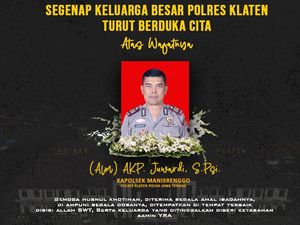 Kapolsek Manisrenggo Klaten Wafat, Dimakamkan dengan Protokol COVID-19 Kapolsek Manisrenggo Klaten Wafat, Dimakamkan dengan Protokol COVID-19