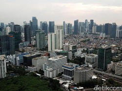 Perfect Storm Ekonomi dan PHK di Indonesia