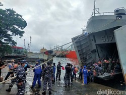 TNI AU dan TNI AL di Makassar Berangkat ke Sulbar Bantu SAR Korban Gempa
