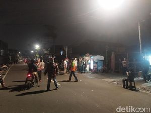 Pelayat Habib Ali bin Abdurrahman Assegaf di Tebet Pulang, Lalin Masih Ditutup