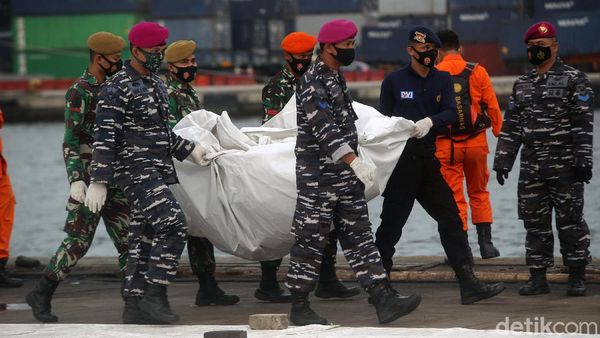 Proses Evakuasi Sriwijaya Air SJ182 Diperpanjang 3 Hari