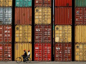 Habis-habisan Lawan Resesi, Hong Kong Gelontorkan Rp 218 Triliun Habis-habisan Lawan Resesi, Hong Kong Gelontorkan Rp 218 Triliun