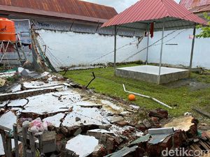 6 Fakta Terkait Gempa Bumi di Sulbar yang Tewaskan 46 Warga 6 Fakta Terkait Gempa Bumi di Sulbar yang Tewaskan 46 Warga