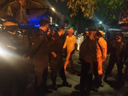 Pelayat Habib Ali bin Assegaf Berkumpul di Tebet Raya, Diimbau Pulang