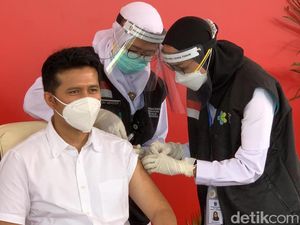 Sehari Usai Divaksin, Suhu Tubuh Wagub Emil Sempat Naik