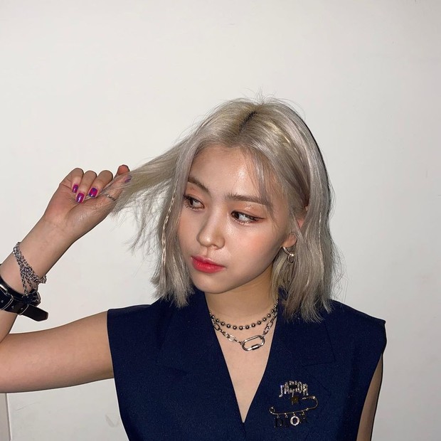 Crush Kpop - 5 Charms Of K Pop Idols With Aura Girl Crush Seoul Bytes
