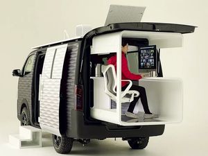 Nissan Sulap Mobil Van Jadi Ruang Kerja yang Asyik