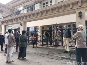 Jelang Pemakaman Habib Ali bin Abdurrahman Assegaf, Keluarga Gelar Pengajian Jelang Pemakaman Habib Ali bin Abdurrahman Assegaf, Keluarga Gelar Pengajian