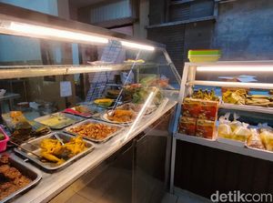 Selama 45 Tahun Rumah Makan Kita Manjakan Selera Para Pejabat