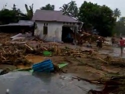 Banjir Bandang Landa Desa Alat Kalsel, Sekitar 50 Rumah Hanyut