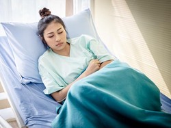 Studi Ini Buktikan Vitamin C dan Zink Tak Mampu Kurangi Gejala COVID-19