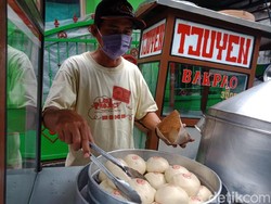 Menikmati Bakpao Legendaris di Jombang Sambil Bernostalgia