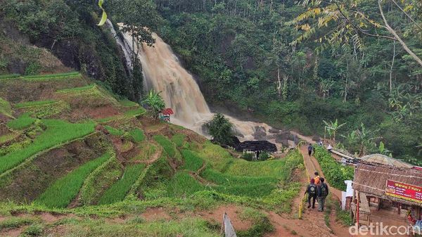 5 Wisata Alam Cianjur yang Ngangenin dan Instagramable