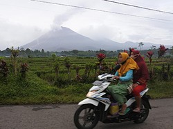 Gunung Semeru Waspada, Warga di Sepanjang DAS Diminta Hati-hati