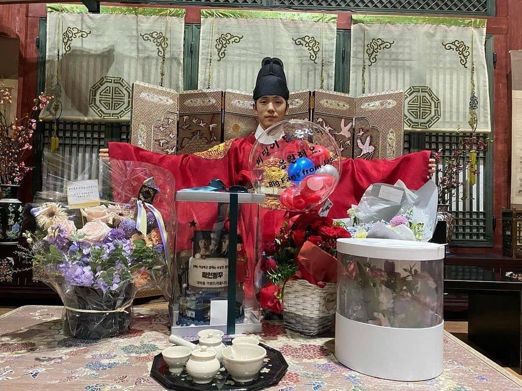 Kulineran Kim Jung Hyun, Raja di Drama Korea Terbaru Mr. Queen
