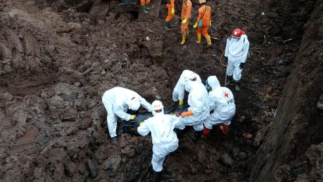 BNPB Minta Masyarakat Waspada: Banjir-Longsor Sumedang Bisa Terjadi Lagi BNPB Minta Masyarakat Waspada: Banjir-Longsor Sumedang Bisa Terjadi Lagi