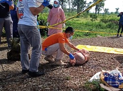 Pria Misterius Buang Karung Isi Mayat Bocah di Subang