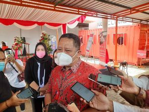 Pemkot Surabaya Terus Sosialisasikan Vaksin Corona, Whisnu: Aman dan Halal Pemkot Surabaya Terus Sosialisasikan Vaksin Corona, Whisnu: Aman dan Halal