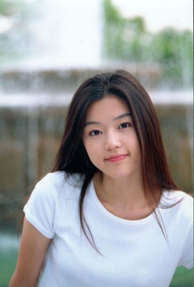 Potret Nation's First Love/sumber: www.id.pinterest.com/luckypost.com/ Potret Jun Ji Hyun yang mendapatkan julukan cinta pertama bangsa di Korea Selatan.